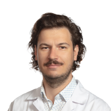 Urologs Georgijs Kirakozovs